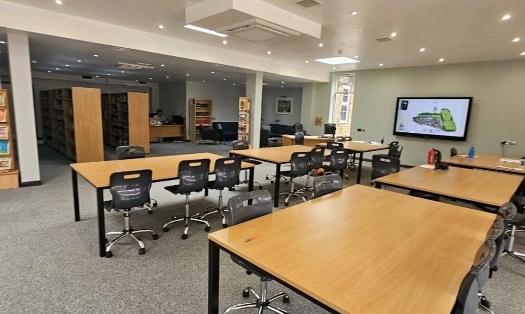 dawes-building-services-heston-school-courtyard-london.jpg